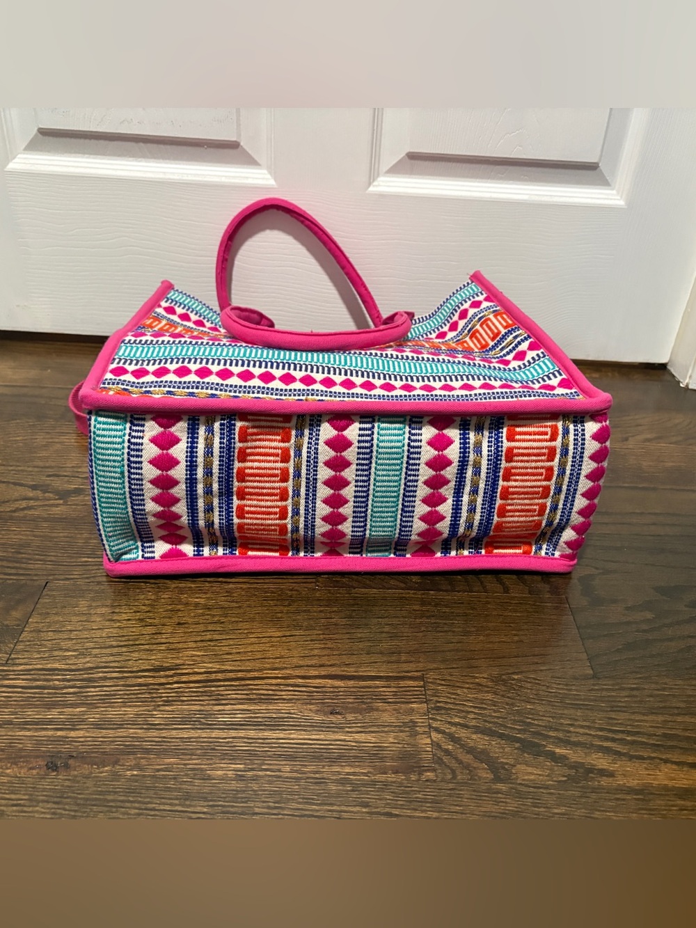 Bright Pink Multicolor Embroidered Wave Tote - Picture 5 of 6